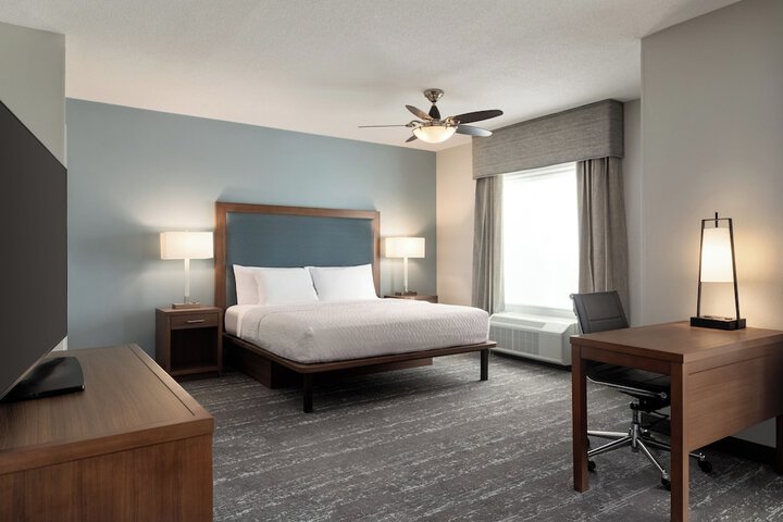 Room 7 of 85