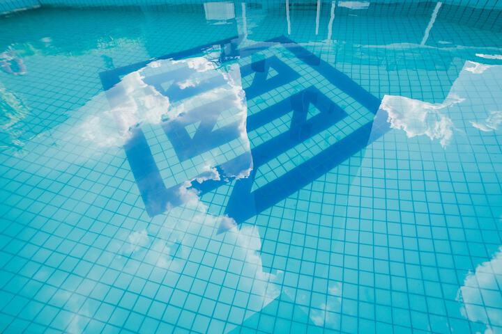 Pool Hotel