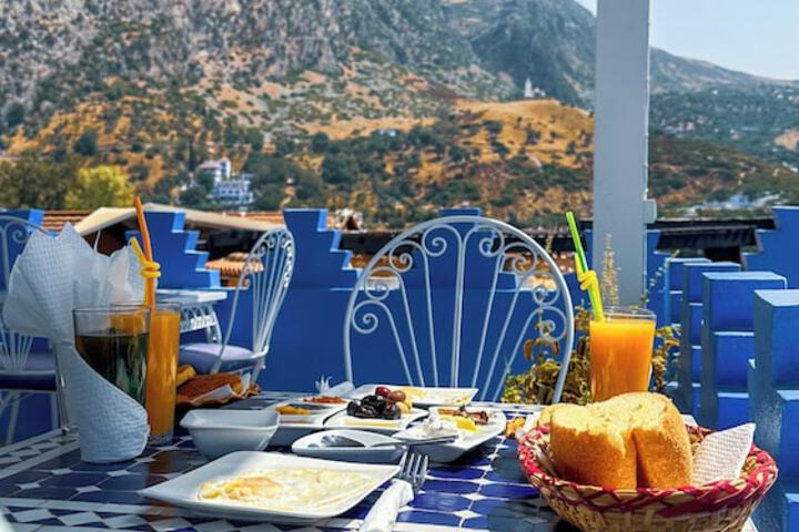 Breakfast/Coffee Service 120 of 128