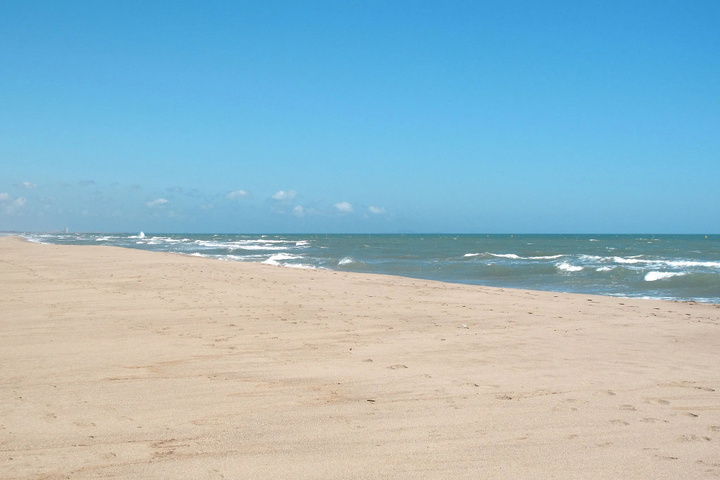 Beach 9 of 19