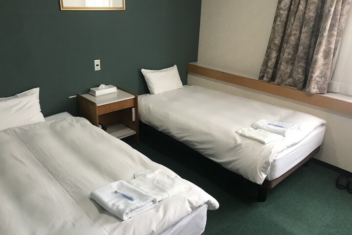 Room 19 of 139