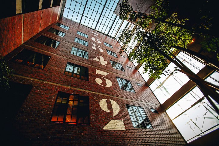 Hotel Exterior 44 of 47
