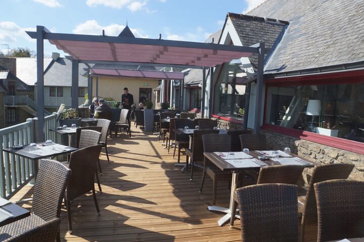 Restaurants