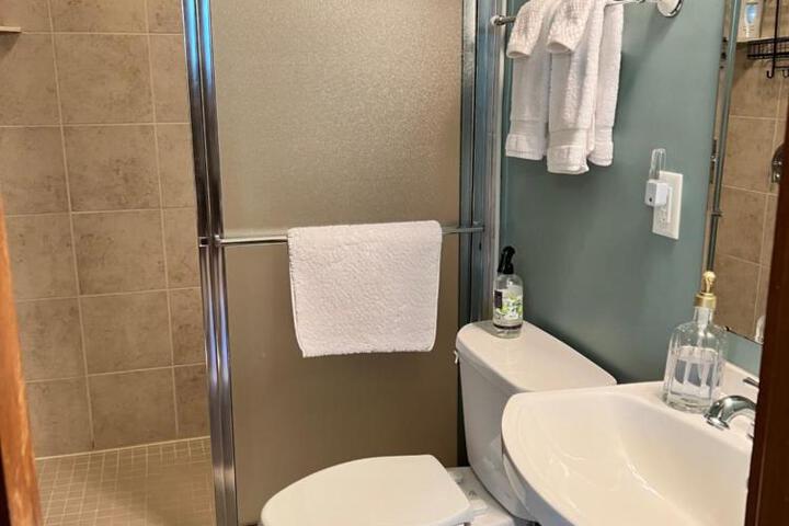 Room 12 of 17