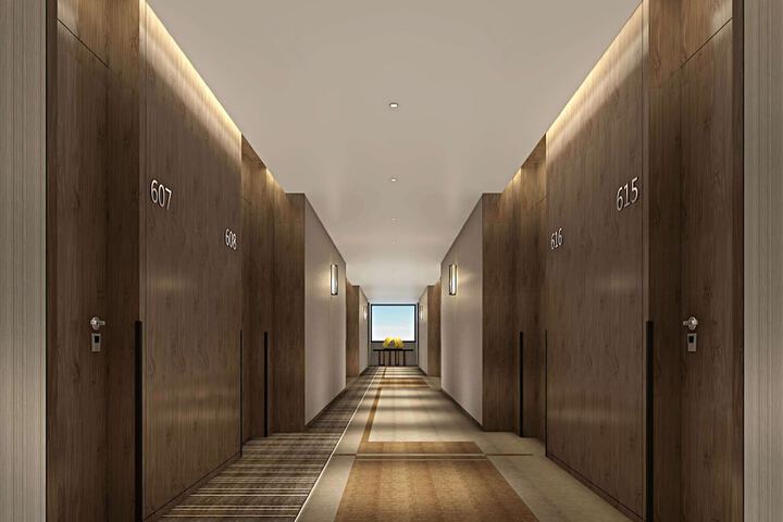 Room 13 of 32