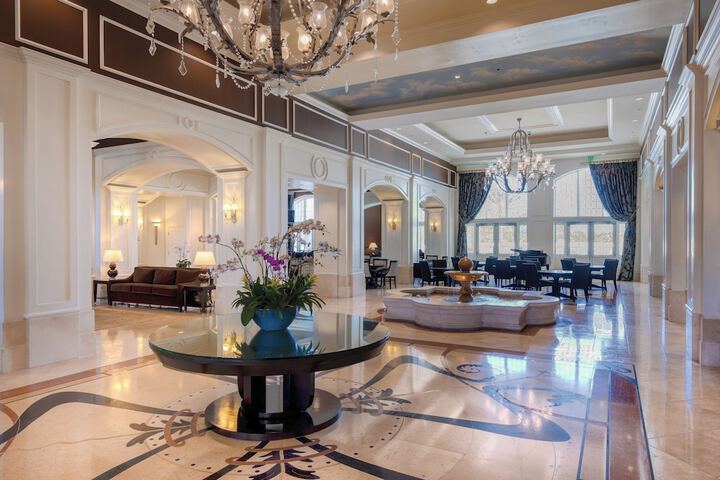 Guest Lobby