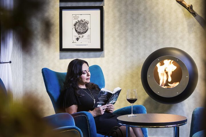 Business Center 102 of 116