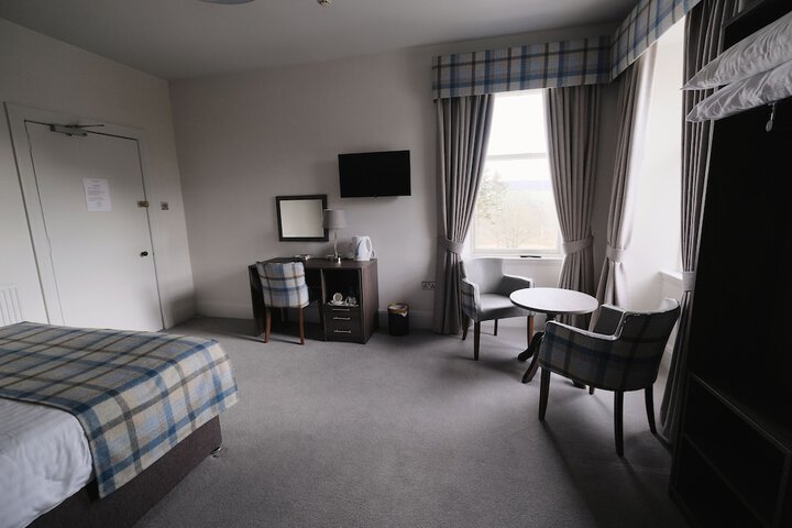 Room 16 of 54