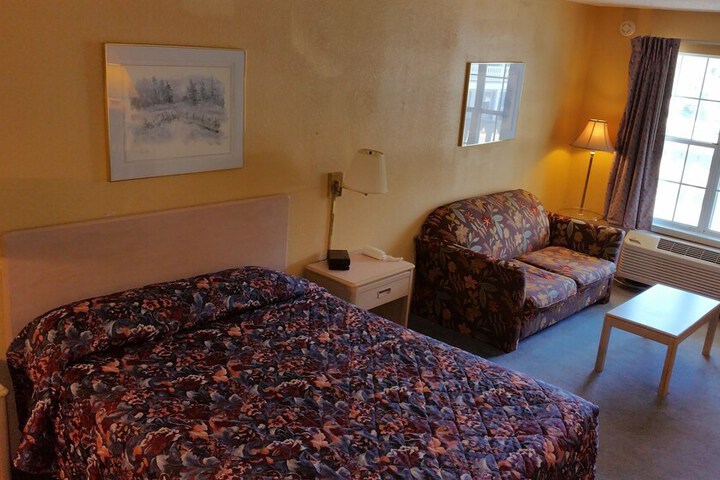 Room 11 of 46