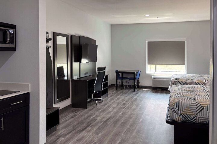 Room 12 of 44