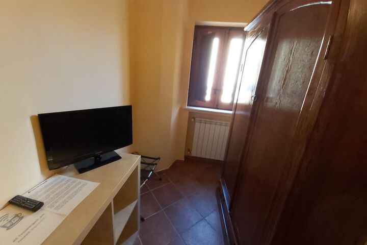 Room 18 of 44