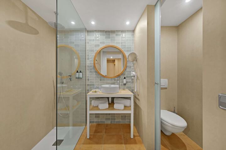 Bathroom Interior Photo