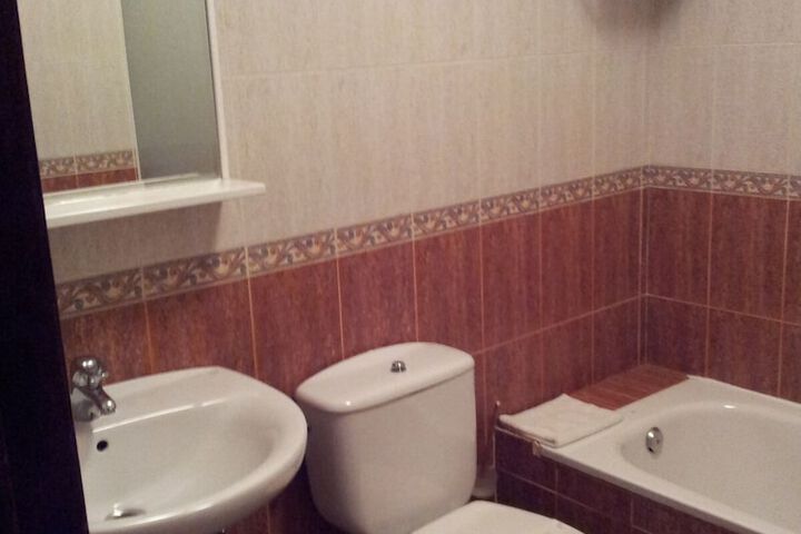 Room 6 of 6