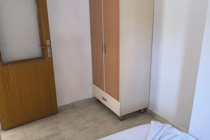 Room 18 of 63