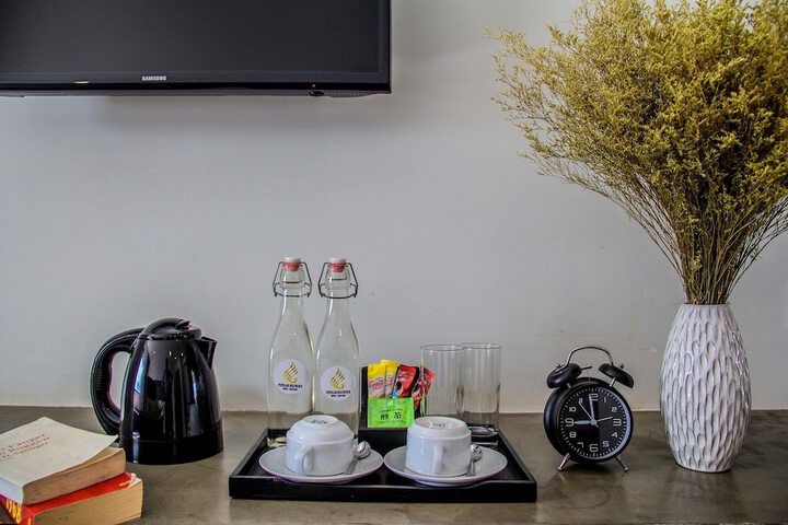 Breakfast/Coffee Service 34 of 69