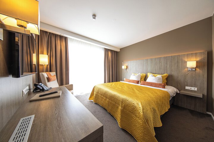 Room 30 of 60