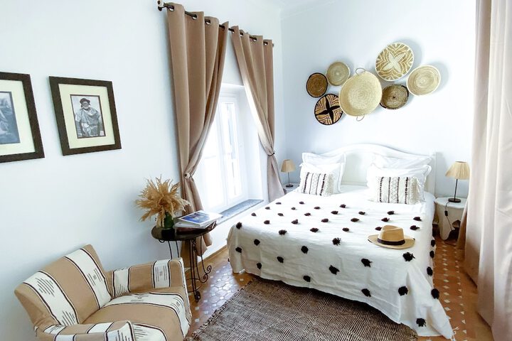 Room 14 of 40