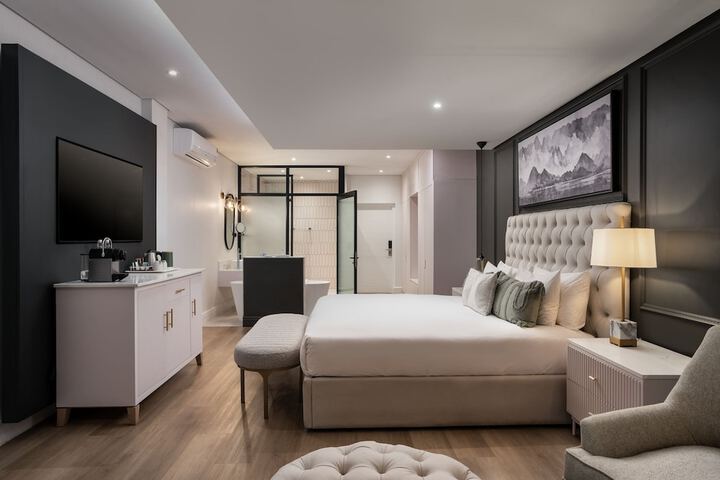 Room 20 of 121