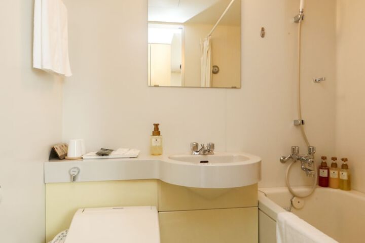 Bath Interior