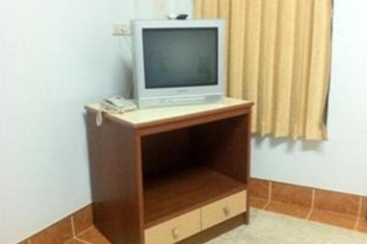 Room 3 of 5