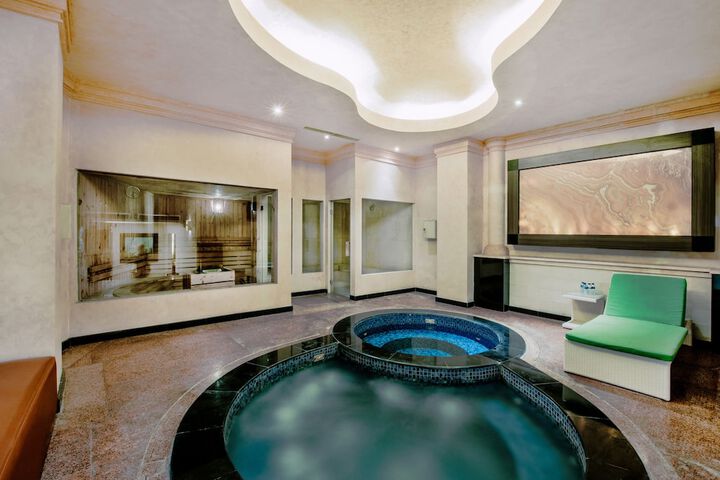 Relaxing Spa