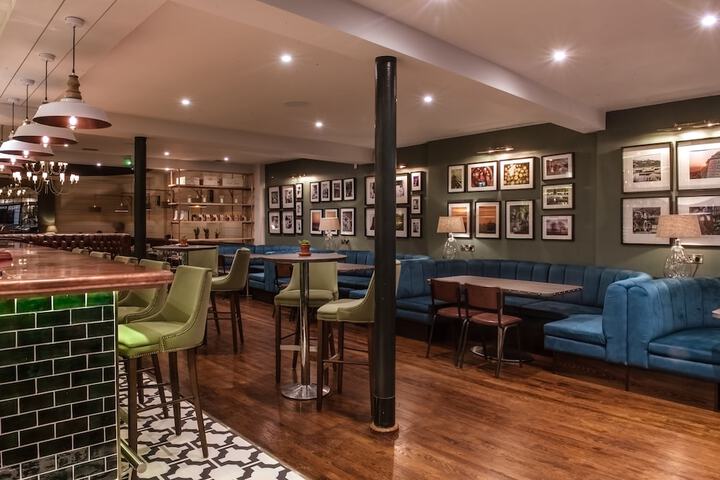 Breakfast area