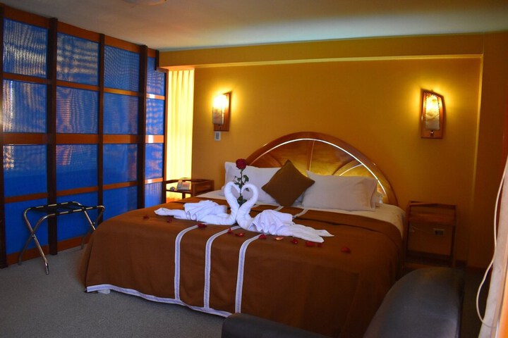 Room 7 of 24