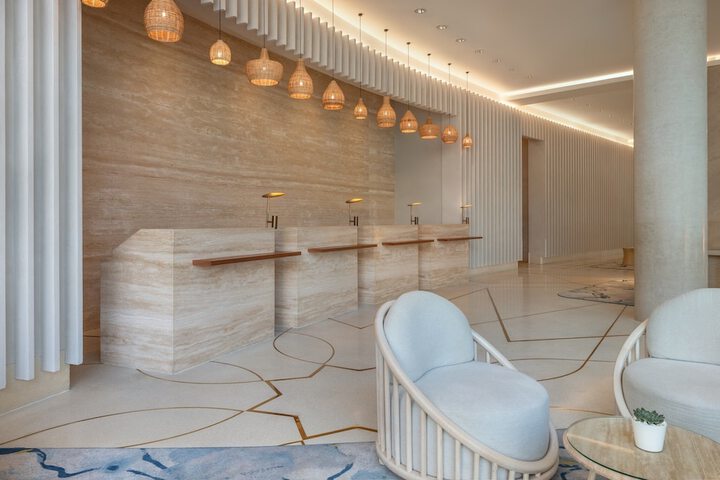 Guest Lobby