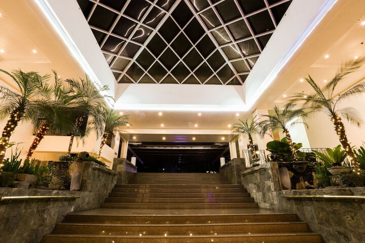 Lobby Entry