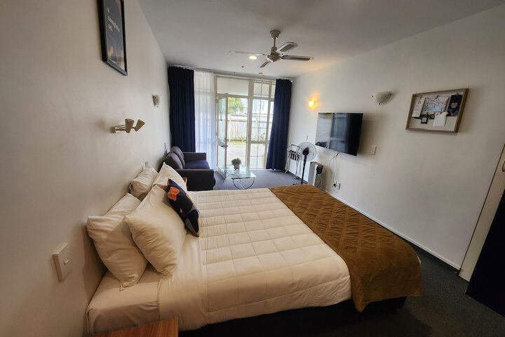 Room 4 of 53
