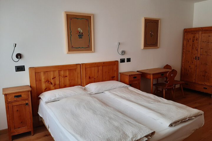 Room 26 of 53