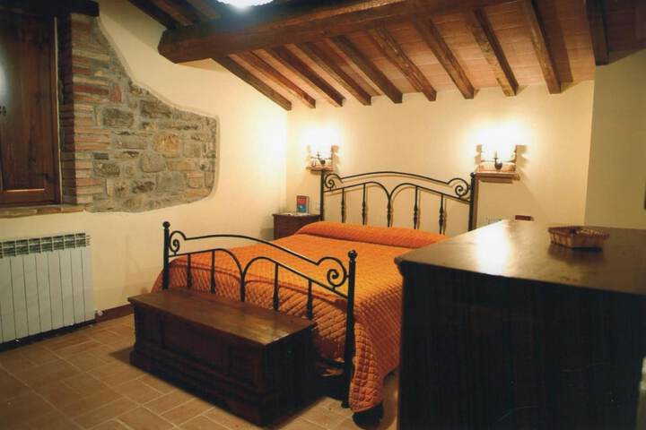 Room 5 of 69