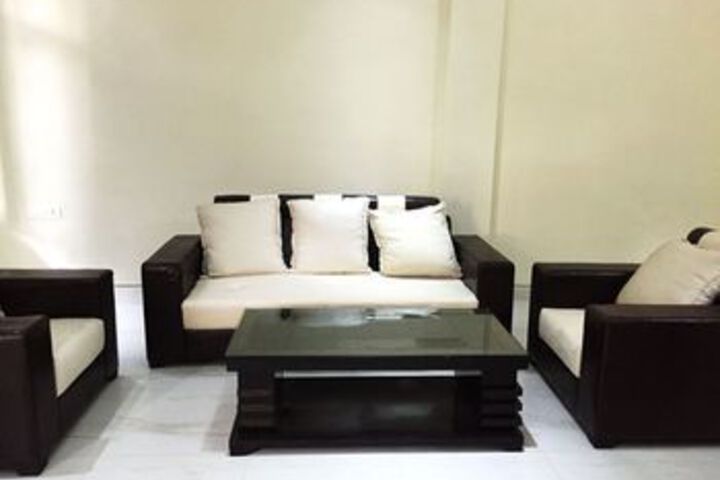 Room 25 of 25