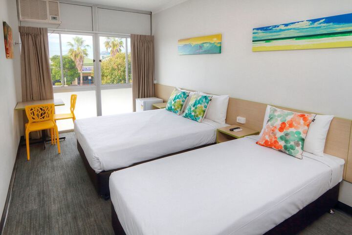 Photo of Palm Beach Hotel