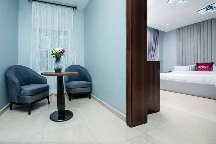 Room 19 of 30