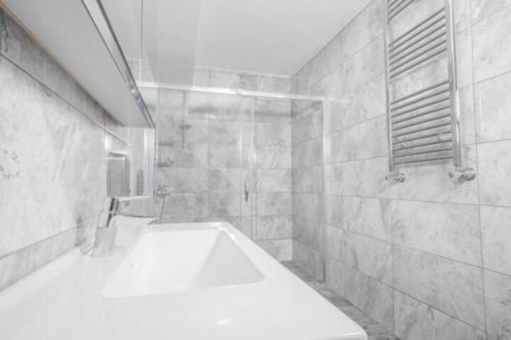 Emin Residence