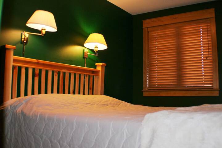 Room 6 of 15