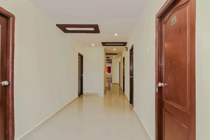 Room 10 of 15