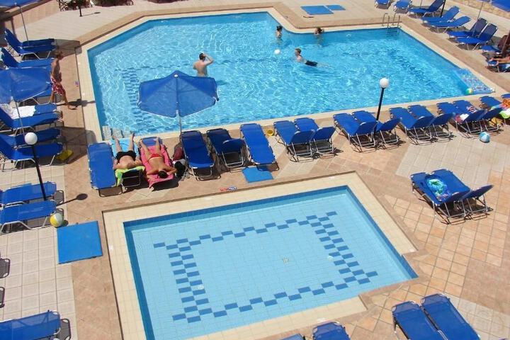 Hotel 65 of 67