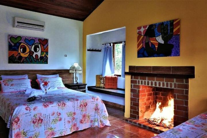 Room 3 of 56