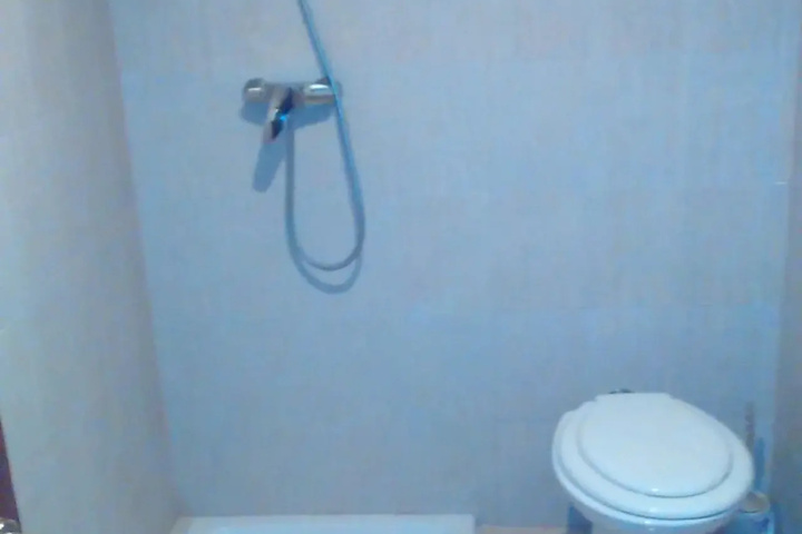 Room 7 of 11