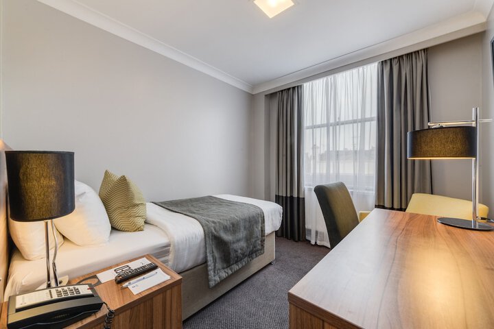 Room 15 of 43