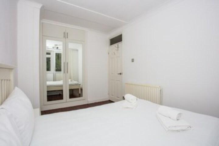 Room 20 of 24