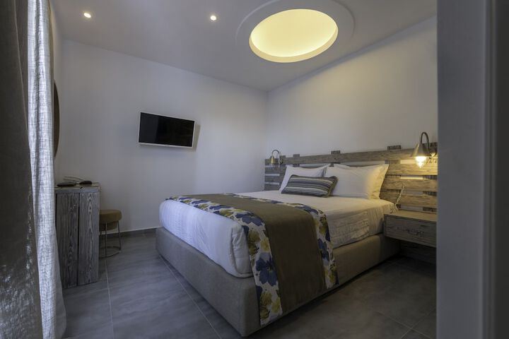 Room 12 of 69