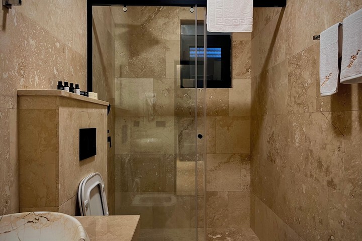 Room 40 of 58