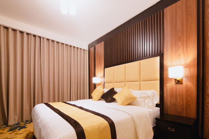 Room 13 of 45