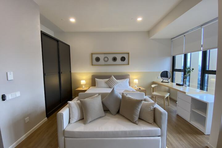 Room 41 of 73