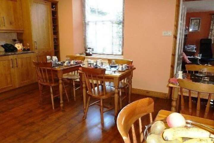 Dining Photos