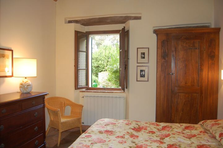 Room 17 of 32
