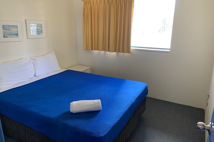 Room 15 of 63